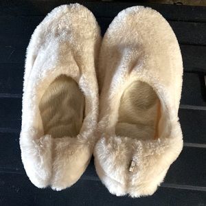 New Pantess microwavable insert slippers